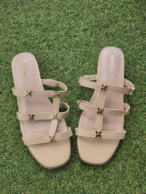 Kensie Nude Strappy Slide Sandals